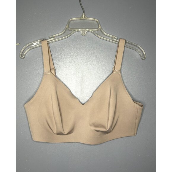 Comfelie Bra Womens Large Beige Wireless Seamless V Adjustable Straps Stretchy - Picture 1 of 6